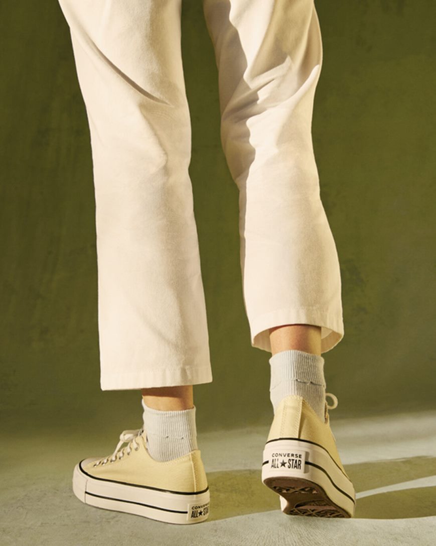 Women's Converse Chuck Taylor All Star Lift Seasonal Color Low Top Platform Shoes Lemon / Black / White | AU 6305ES